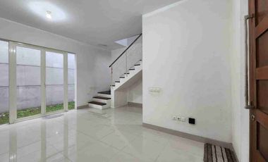 GRAND HARVEST 2 Lantai‼️Sewa Rumah 1 Bedroom One Gate System dekat Gunungsari
