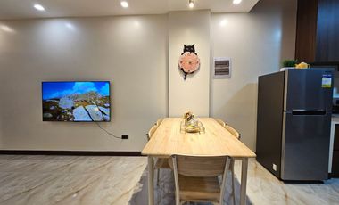 HomeSuite Luxe Davao - Brand New! Modern Luxe 2BR Townhouse Beside Savemore - 1carport-balcony