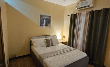 HomeSuite Luxe Davao - Brand New! Modern Luxe 2BR Townhouse Beside Savemore - 1carport-balcony