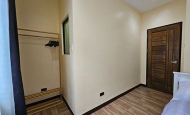 HomeSuite Luxe Davao - Brand New! Modern Luxe 2BR Townhouse Beside Savemore - 1carport-balcony
