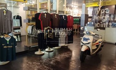 Under Market Jarang Ada Rumah Komersil Area Prime Sayap Dago Dekat BIP Riau