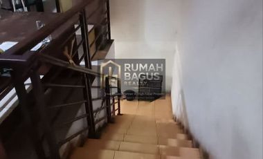 Under Market Jarang Ada Rumah Komersil Area Prime Sayap Dago Dekat BIP Riau