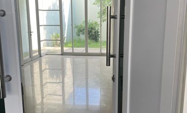 Disewakan Rumah Royal Residence Cluster Depan Wiyung Surabaya barat