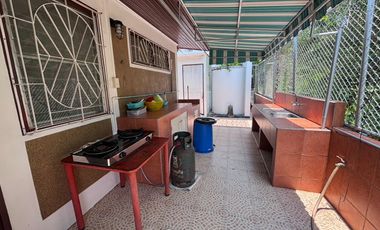 Spacious Beachside House, 4 Bed 3 Bath, for Rent in a Peaceful Residence