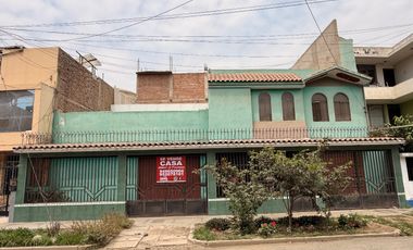 Venta Casa Comercial Urb. Palermo 298 m²