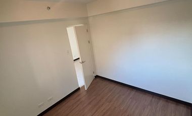 DMCI Pasalo 2 Bedroom Condo with Parking Aston place in Pasay Manila near Senate MOA Adamson LA Salle LRT Benilde Arellano