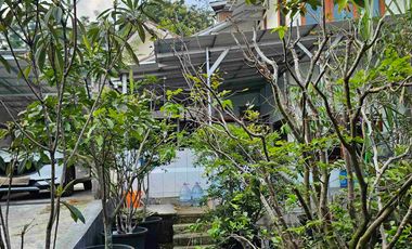 Di jual rumah villa di jatihandap, kami jual cepat, harga masih bisa nego