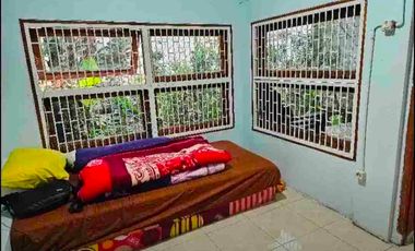 Di jual rumah villa di jatihandap, kami jual cepat, harga masih bisa nego
