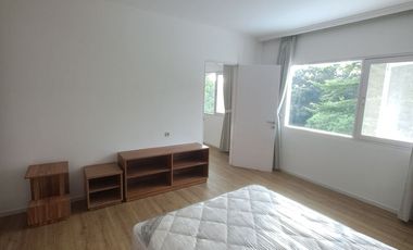 FOR RENT – Bright House with Large Garden in Kemang | Must See