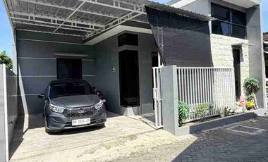 RUMAH CANTIK HOOK DI GAMBIRAN UMBULHARJO DEKAT KAMPUS UAD DAN XT SQUARE