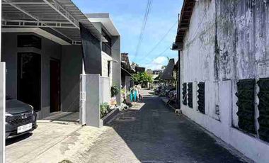 RUMAH CANTIK HOOK DI GAMBIRAN UMBULHARJO DEKAT KAMPUS UAD DAN XT SQUARE