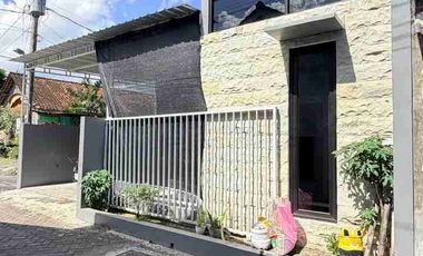 RUMAH CANTIK HOOK DI GAMBIRAN UMBULHARJO DEKAT KAMPUS UAD DAN XT SQUARE