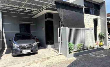 RUMAH CANTIK HOOK DI GAMBIRAN UMBULHARJO DEKAT KAMPUS UAD DAN XT SQUARE