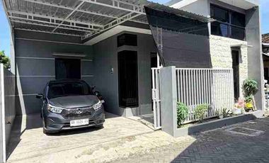 RUMAH CANTIK HOOK DI GAMBIRAN UMBULHARJO DEKAT KAMPUS UAD DAN XT SQUARE