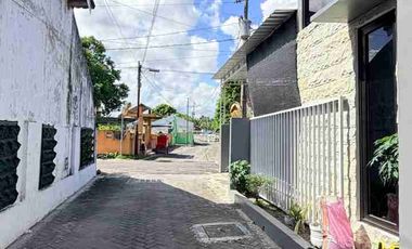 RUMAH CANTIK HOOK DI GAMBIRAN UMBULHARJO DEKAT KAMPUS UAD DAN XT SQUARE