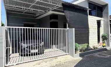 RUMAH CANTIK HOOK DI GAMBIRAN UMBULHARJO DEKAT KAMPUS UAD DAN XT SQUARE
