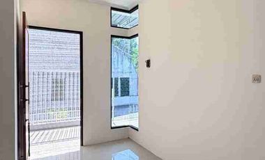RUMAH CANTIK HOOK DI GAMBIRAN UMBULHARJO DEKAT KAMPUS UAD DAN XT SQUARE