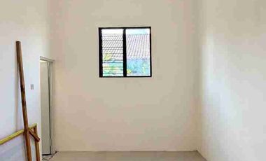 RUMAH CANTIK HOOK DI GAMBIRAN UMBULHARJO DEKAT KAMPUS UAD DAN XT SQUARE