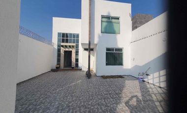 Hermosa casa en venta en casa blanca, Metepec