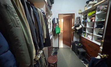 1800 m² en Rinconada del Lago, Full Áreas Verdes, con 4 Habitaciones y Hasta 6 Autos por Dentro