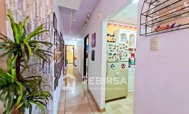 Venta de Propiedad Rentera con 3 Departamentos y 1 Suite - García Goyena y Villavicencio, sector Centro Sur de Guayaquil