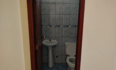 SE ARRIENDA DEPARTAMENTO UBICADO EN LA AV. REALES TAMARINDOS