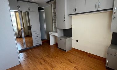 DEPARTAMENTO CENTRICO EN HUNTER A DOS CUADRAS DE LA MUNICIPALIDAD