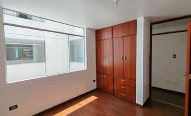 AMPLIO DEPARTAMENTO EN VENTA - URB. LA FLORIDA (JLByR)