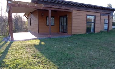 Casa recepción Municipal 13 Km Villarrica - Loncoche,  minutos Ñancul