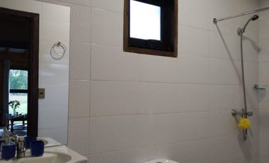 Casa recepción Municipal 13 Km Villarrica - Loncoche,  minutos Ñancul