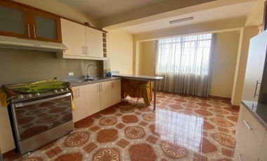 se vende casa con locales comerciales en ate