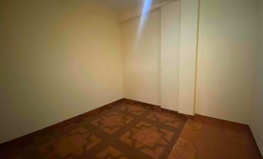 se vende casa con locales comerciales en ate