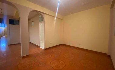 se vende casa con locales comerciales en ate