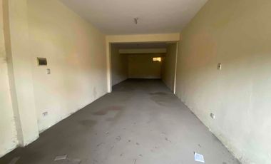 se vende casa con locales comerciales en ate
