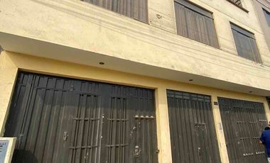 se vende casa con locales comerciales en ate