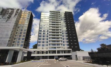 Vida Urbana en San Pedro: Depto de 2D2B+E+B, Strip Center, gran conectividad y vista despejada