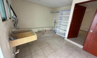 🏠 ESPECTACULAR RESIDENCIA EN ALTOZANO - VALLE DE PARAÍSO