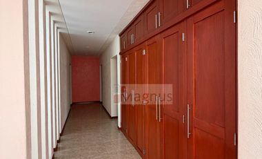 🏠 ESPECTACULAR RESIDENCIA EN ALTOZANO - VALLE DE PARAÍSO