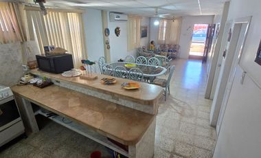 Vendo Casa + Suite Salinas 500m² Oportunidad Frente Colegio Rubira $118K