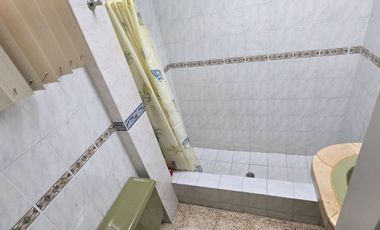Vendo Casa + Suite Salinas 500m² Oportunidad Frente Colegio Rubira $118K