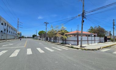Vendo Casa + Suite Salinas 500m² Oportunidad Frente Colegio Rubira $118K