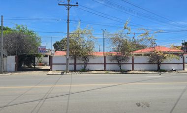 Vendo Casa + Suite Salinas 500m² Oportunidad Frente Colegio Rubira $118K