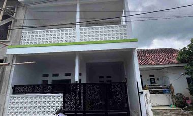 Rumah Strategis Garut dijual siap huni akses mudah murah SHM bangunan terawat masuk mobil serius nego
