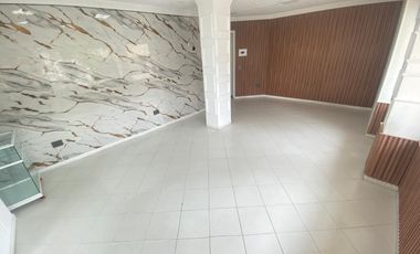 SE ARRIENDA LOCAL BARRIO BOLIVAR