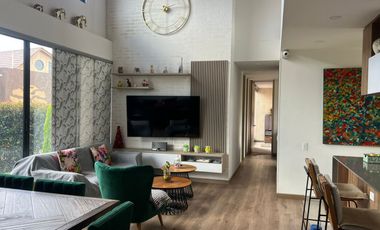 Exclusiva Casa Campestre en Cajicá – Diseño de Vanguardia y Confort