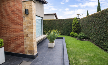 OPORTUNIDAD UNICA CASA CAMPESTRE DE UN SOLO NIVEL EN CAJICA