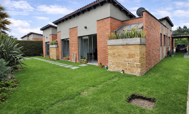 OPORTUNIDAD UNICA CASA CAMPESTRE DE UN SOLO NIVEL EN CAJICA