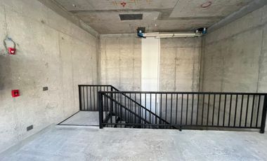 ARRIENDO Local comercial de 22,61 m2 + 67,76 m2 en subt., Estadio Italiano
