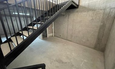 ARRIENDO Local comercial de 22,61 m2 + 67,76 m2 en subt., Estadio Italiano