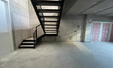 ARRIENDO Local comercial de 22,61 m2 + 67,76 m2 en subt., Estadio Italiano